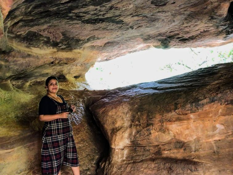 21st Century Indian Female Author Who Travels And Pen Down Her Proficiencies To Inspire.