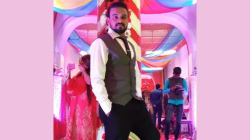 Tahseen Hamza’s Journey from giving Tuitions to starting Peace Mission Evarsity