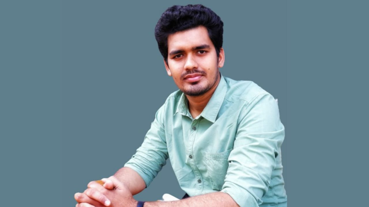 Raviraj Mishra – Journey of self-healing by telling stories and narrating poetries