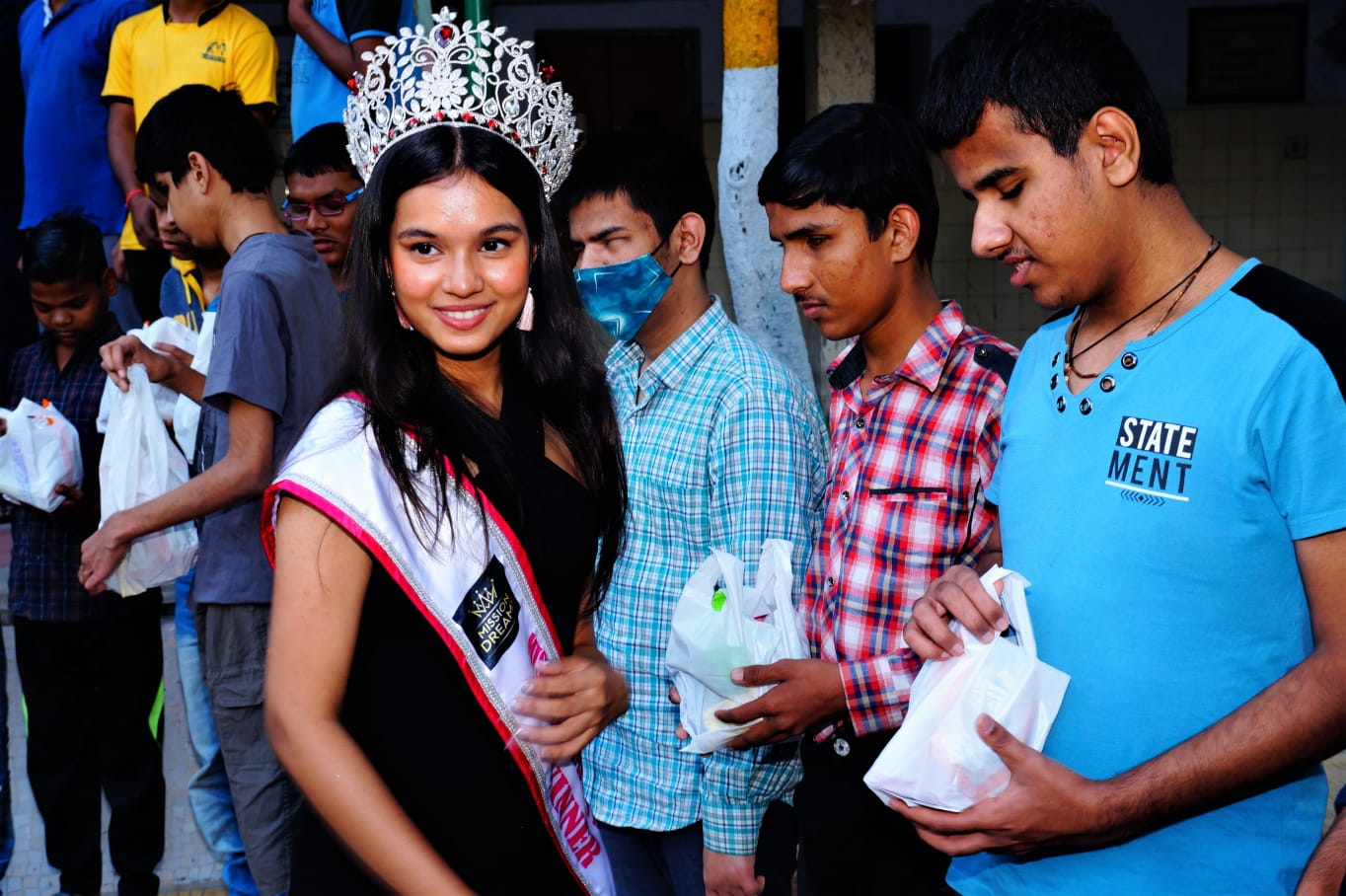 “Prem Se Bada Koi Dharam Nahi Hota, Daan Se Bada Koi Karm Nahi Hota” says Asmita Chowdhury Mission Dreams Miss India 2021