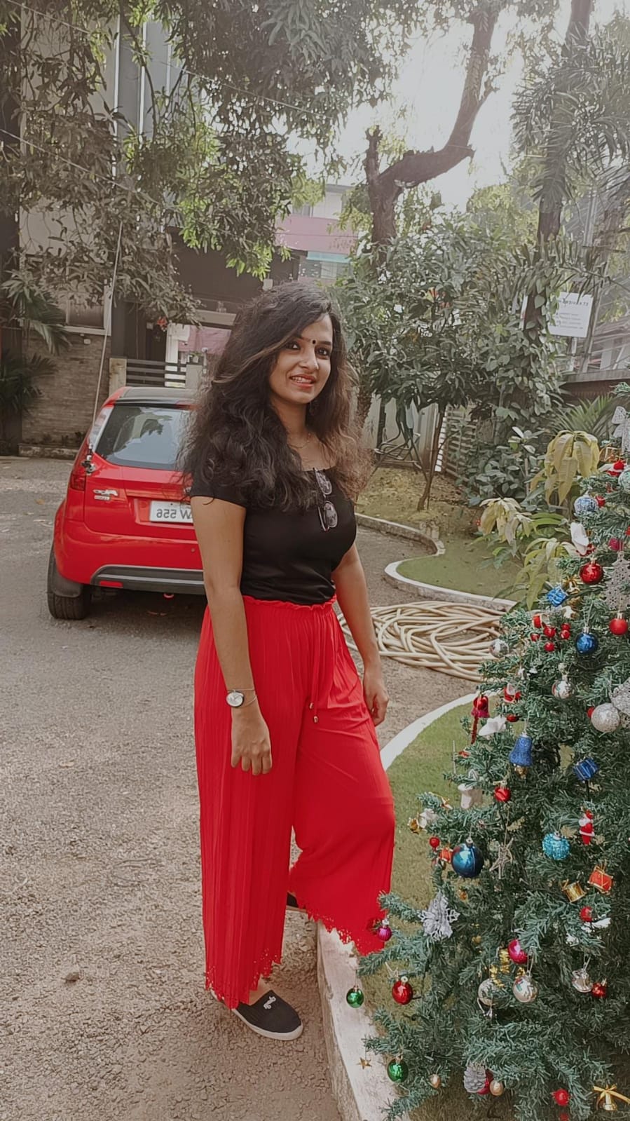 Popular Multicolor Artist Mekha Pradeep stuns the industry with her latest music release Legendary of Arts