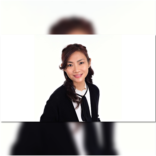 Rosalyn Hui’s Paradox Talks About her Journey Recovering from Schizophrenia