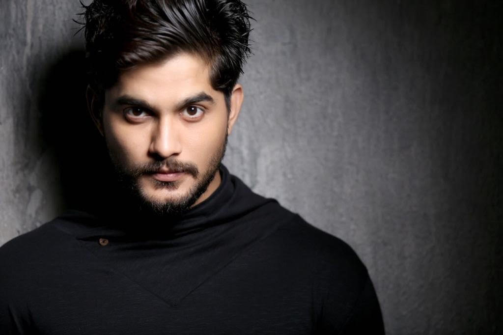 Sonu Nigam’s association to revive history with debutant Arpit Nagar’s “Dhadke Dil Baar Baar”.