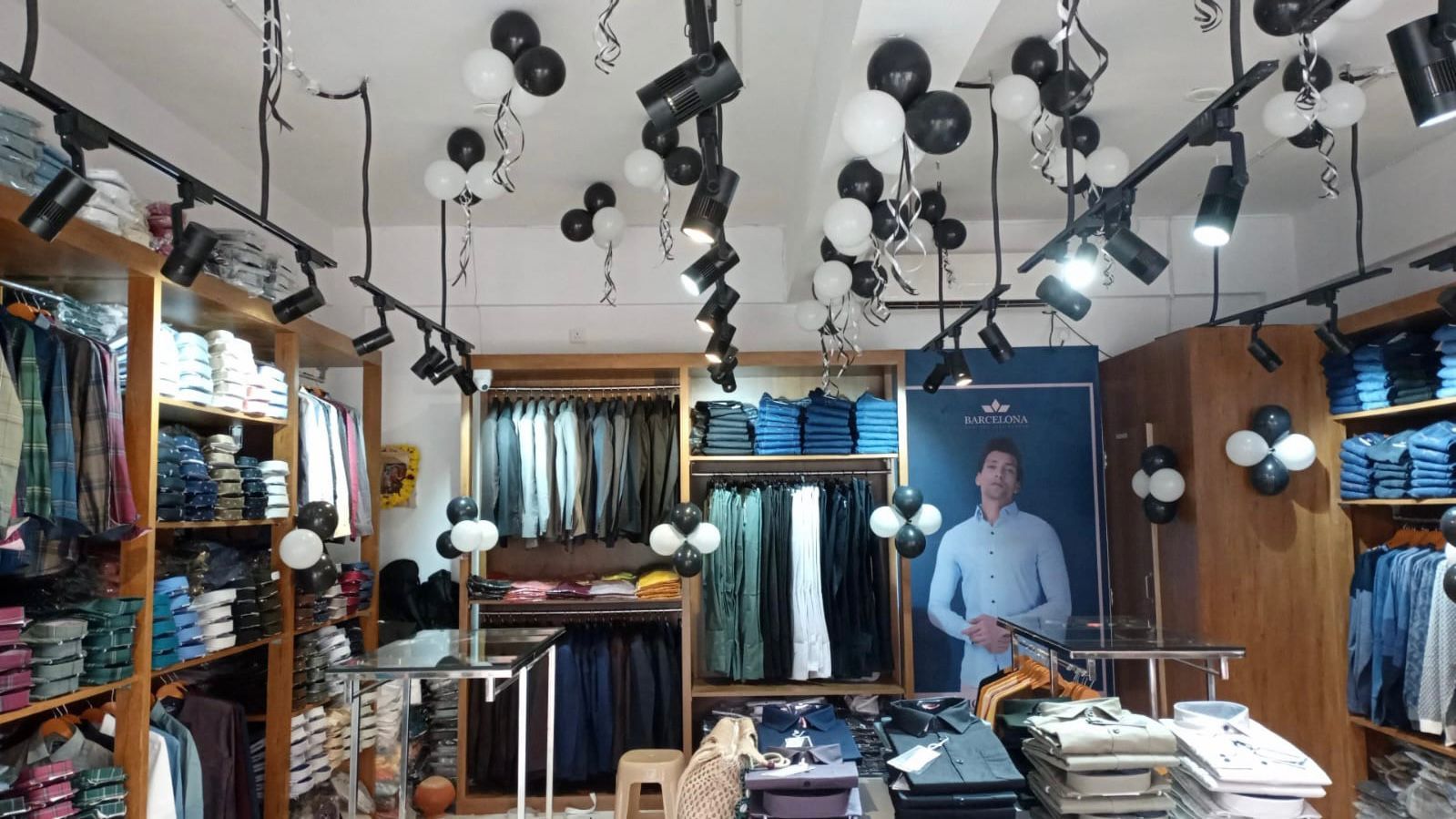 “7NR Announces Launch Of 10 New Garment Stores”