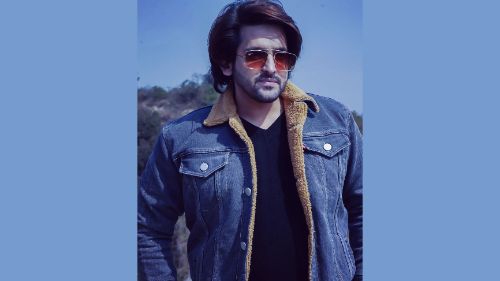 Mohit Sharma is Ruling the media with his latest talk show, “Mera kya kasooR.”