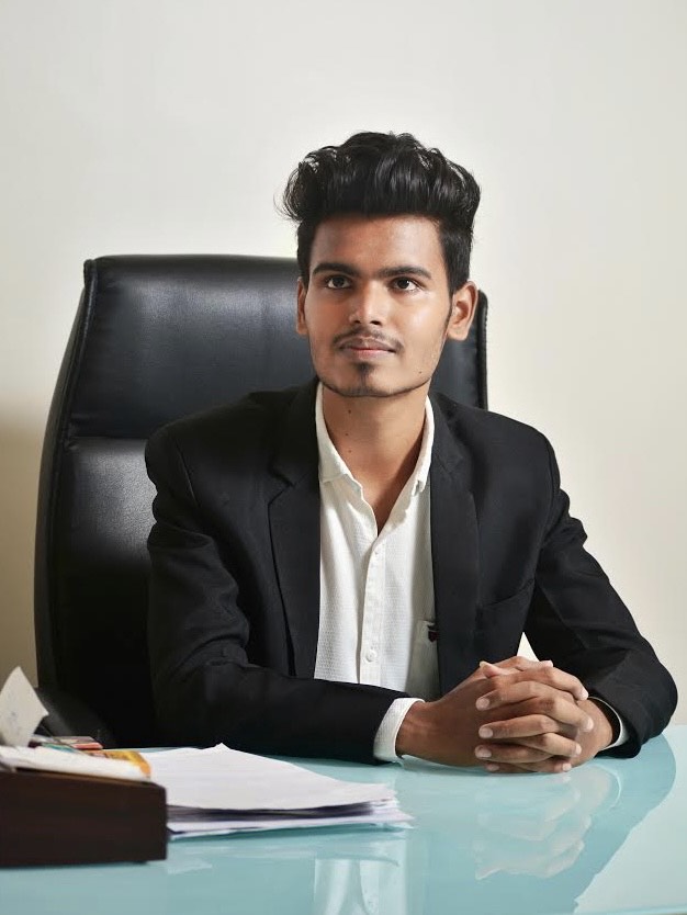 How a college drop out Pratik bhor spreading stock market awareness through sharemarketstudies. ￼