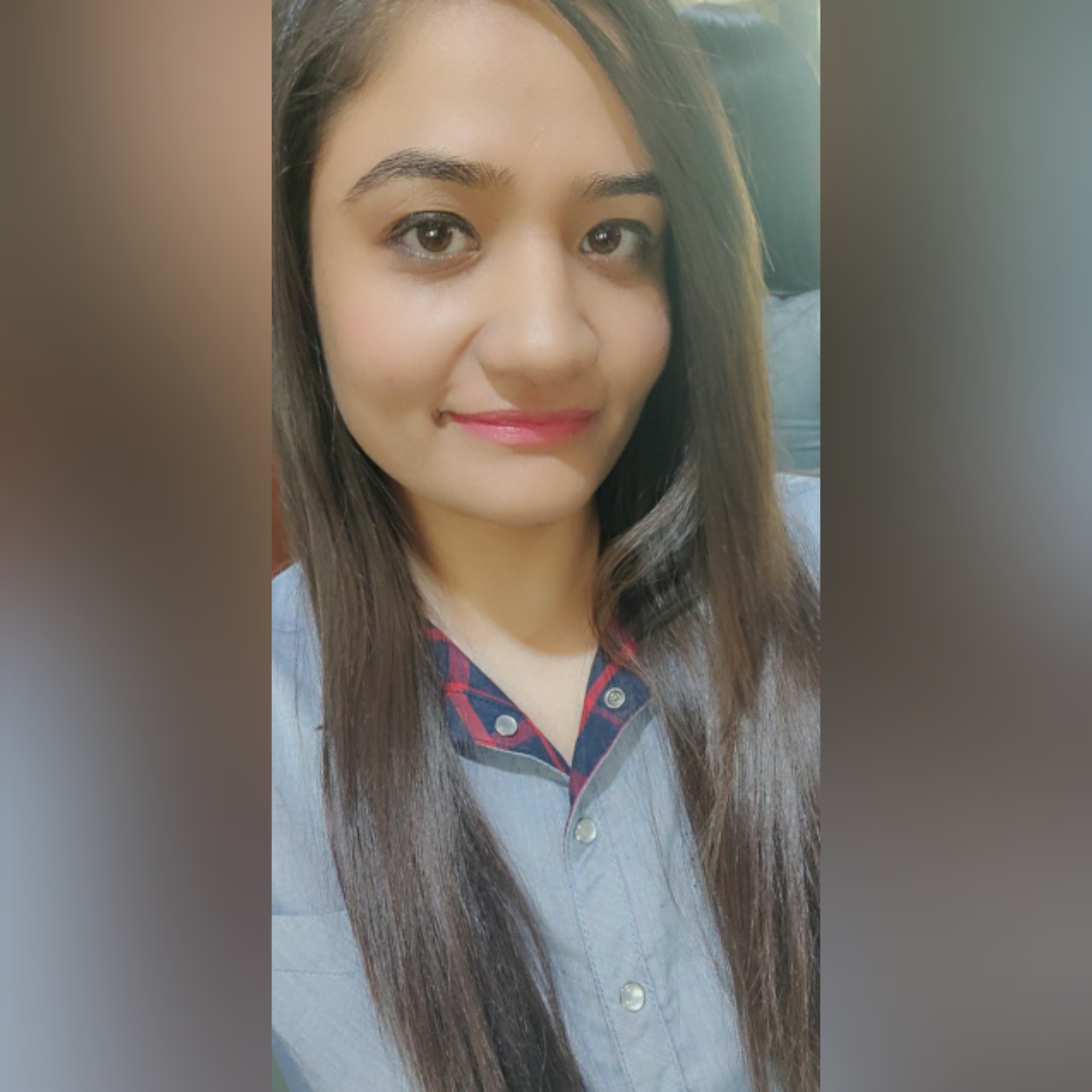 Divya Rashmi Dudia - The Financial Analyst and Trending Writer from Jodhpur