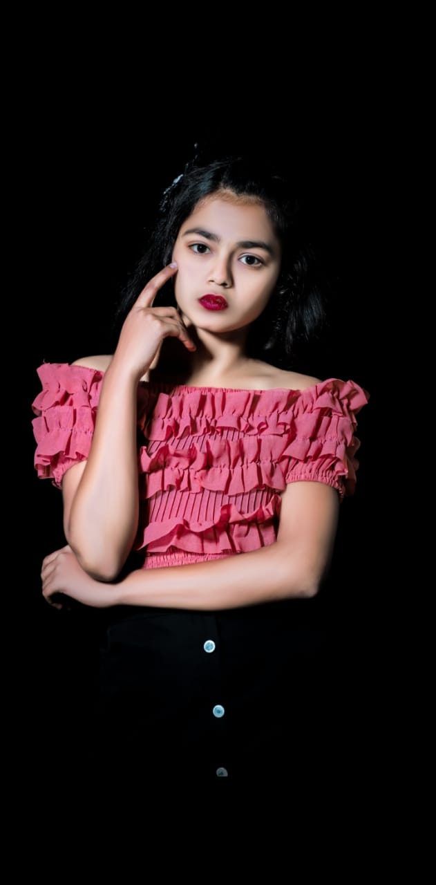 Our Little Superstar Miss Supriya Rathour. Of Kannauj at a young age did a modelling show in Kanpur Mr and Miss up. Win 2022