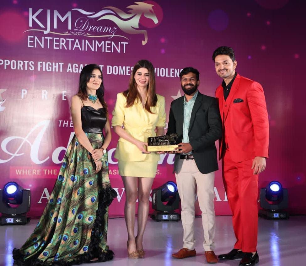 PESAC Entertainment organizing best National Dance Contests, pageants and Award shows pan India under Directors Avinash & Sushmita Badge