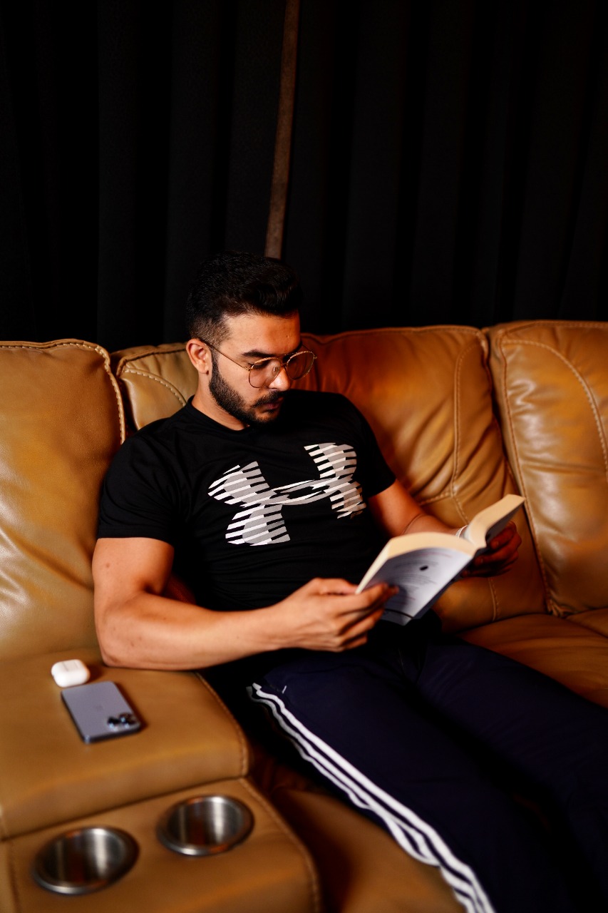 Mohit Chhabra, an enthralling Lo-Fi music creater, reigning Gen-Z's playlists