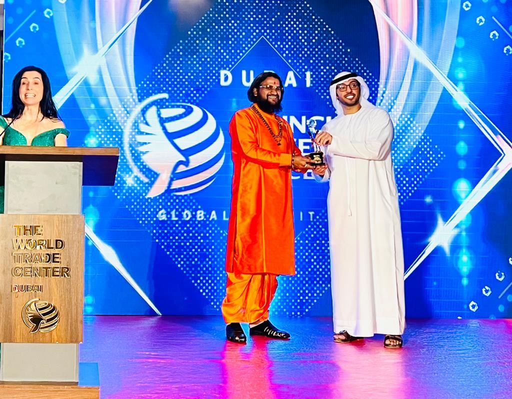 "Global peace Award" received by Padmashree Brahmeshanandacharya in Global peace summit, Dubai