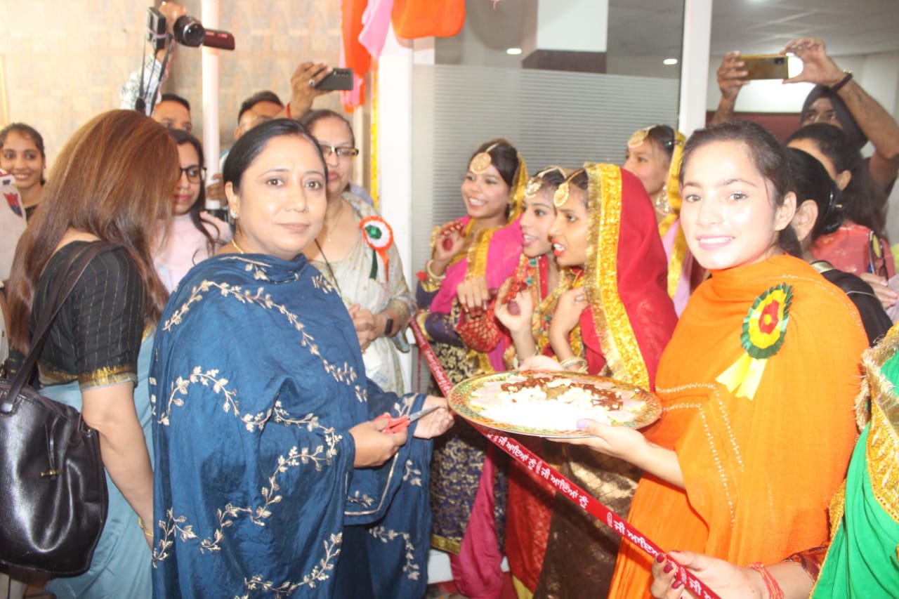 To overcome ‘isolation’ amongst elderly, ‘Pind di Satth’ concept to be replicated in urban areas of state: Social Security Minister Dr Baljit Kaur