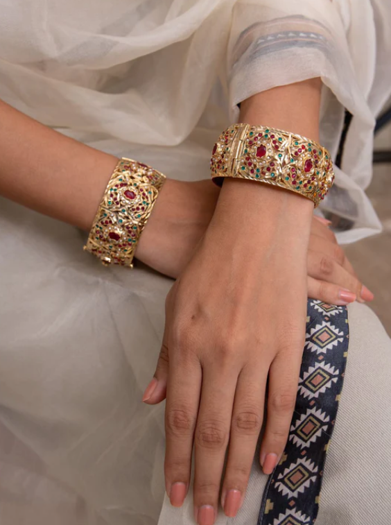 <strong>Attrangi Designs - a fusion of traditional &amp; modern elegance that defines the new age trends</strong>