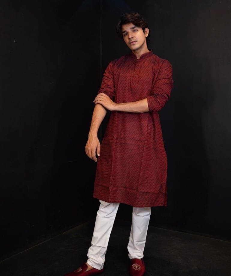 <strong>Entertainer Diljaan Sayyed is Currently a Famous and Arising Face in Media outlets - Find out about him</strong>