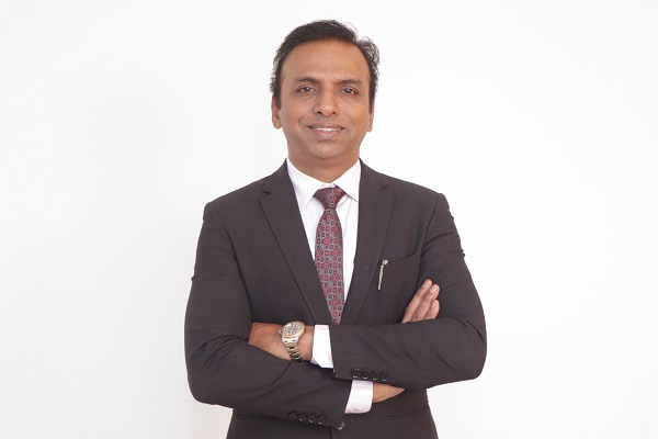 <strong>Dr. Raj Nagarkar honoured with Ouris Health Care Award in Puducherry</strong>