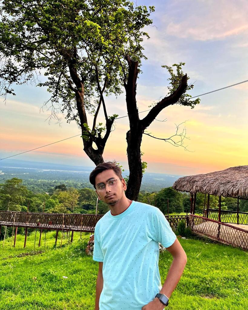 YouTuber, photographer, and musician Ritik Kumar inspires many with his multifaceted personality