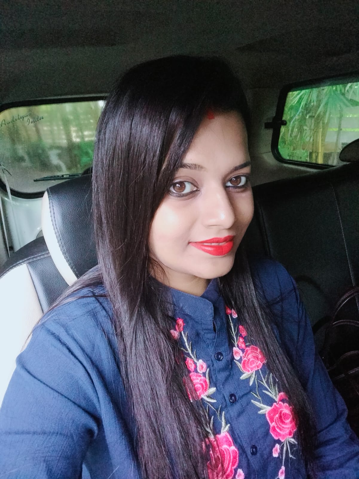 Author Stuti Saxena Singh - the spiritual soul who works for the betterment of humanity