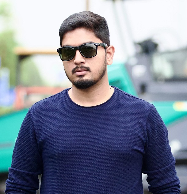 Parameshwar Hivrale, Actor turned to director