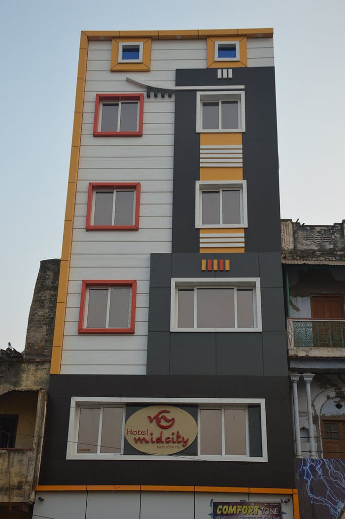 Varanasi's best Hotel , Hotel Midcity's Hospitality!