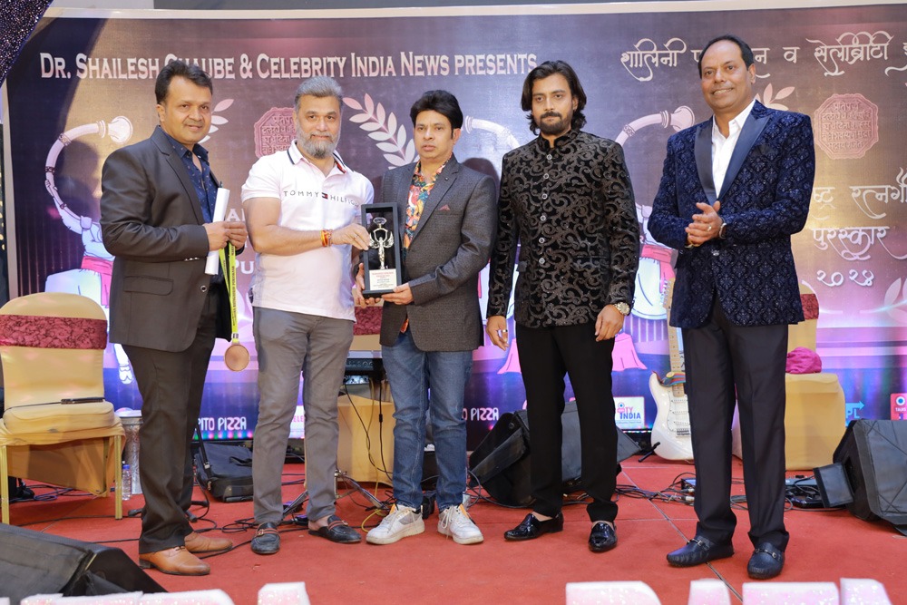 Producer &amp; Actor Shantanu Bhamare Awarded as Best Producer &amp; Actor in Maharashtra Ratna Gaurav Puraskaar