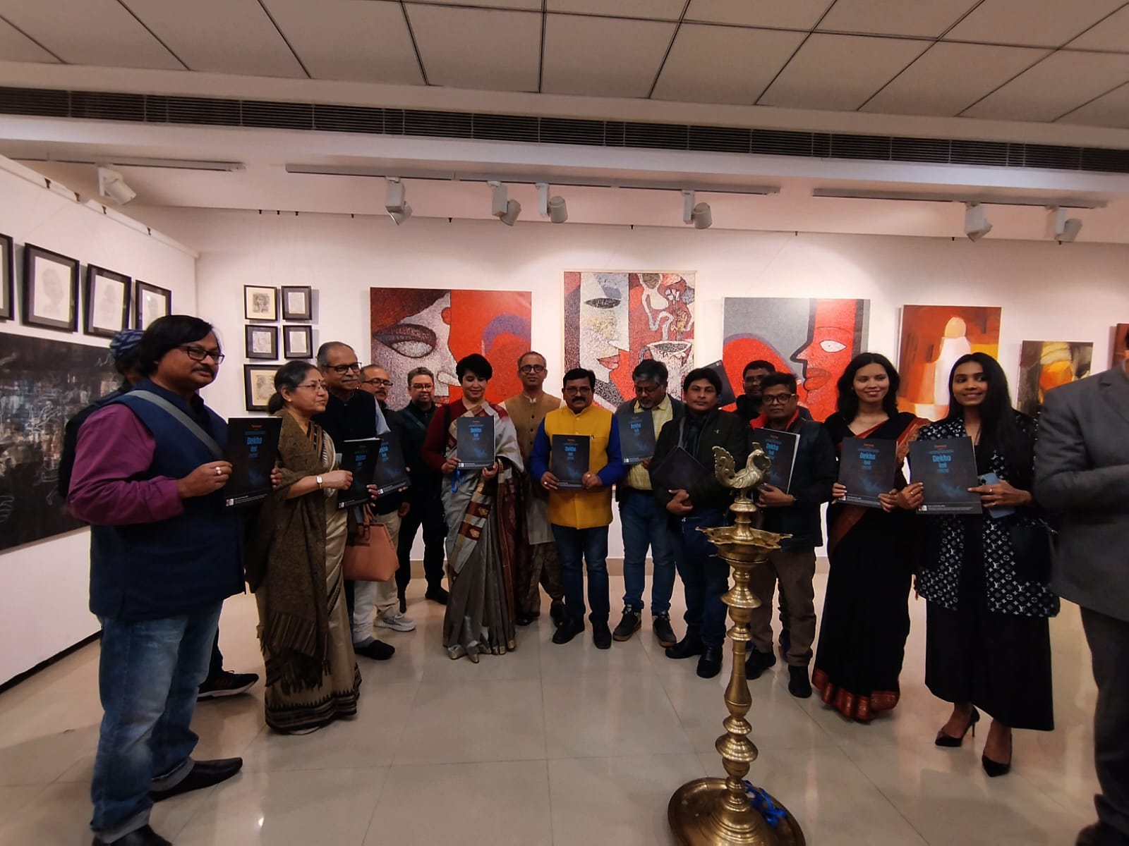  Journey Presents ‘Dekho’ Art Exhibition: Master Artists Come Together For Group Show In Delhi