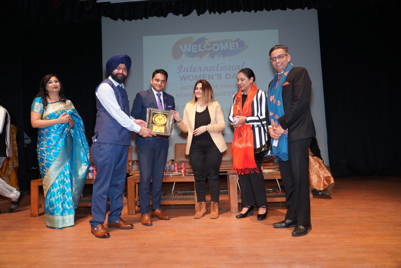 Saluting courageous female drivers, Highway Hero Trust Honours  inspiring women in Delhi