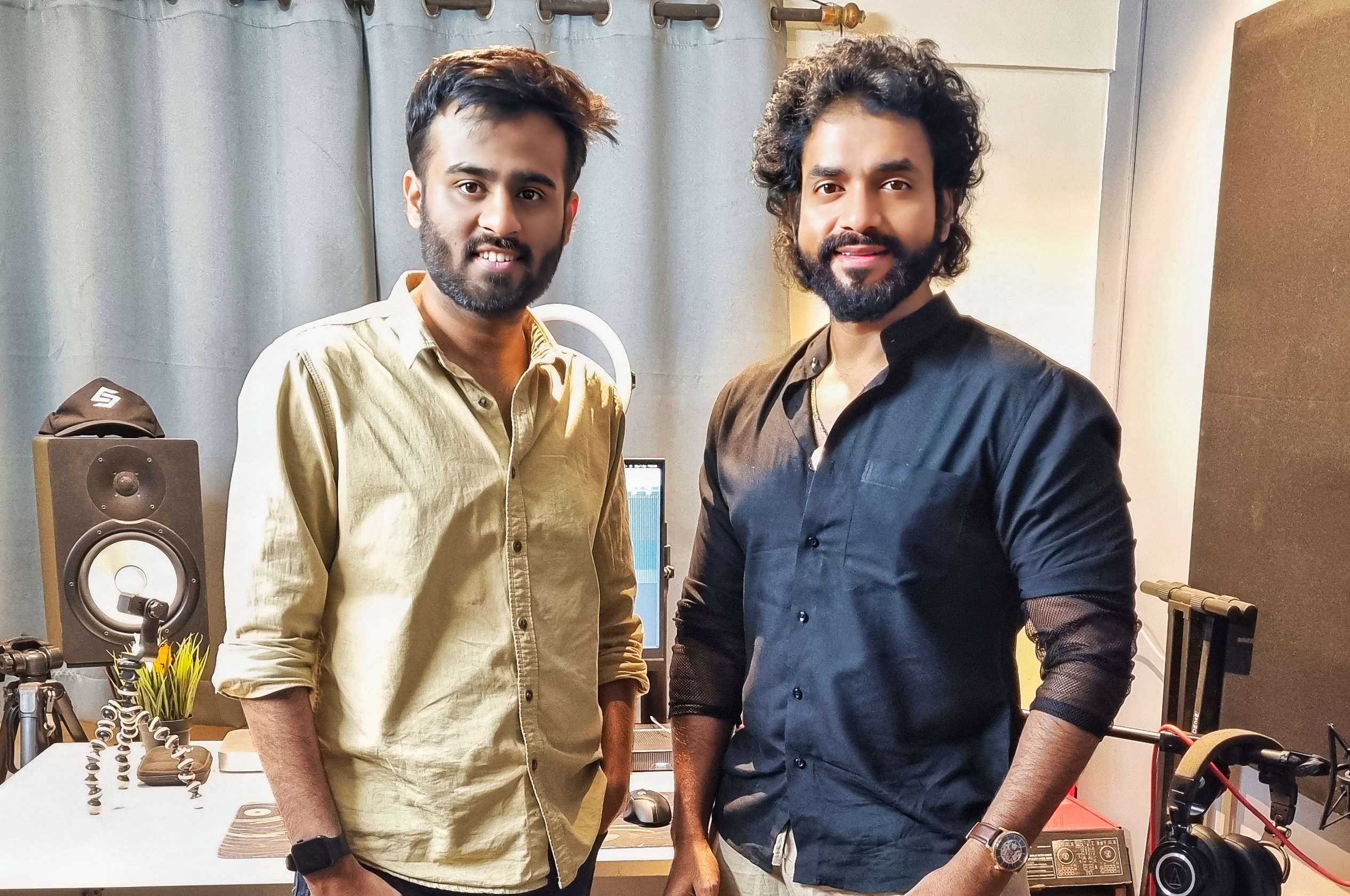 "Harmonies Unite: Siddhant Kandalkar, Utkarsh Shinde &amp; Adarsh Shinde's Marathi Melodic Marvel"