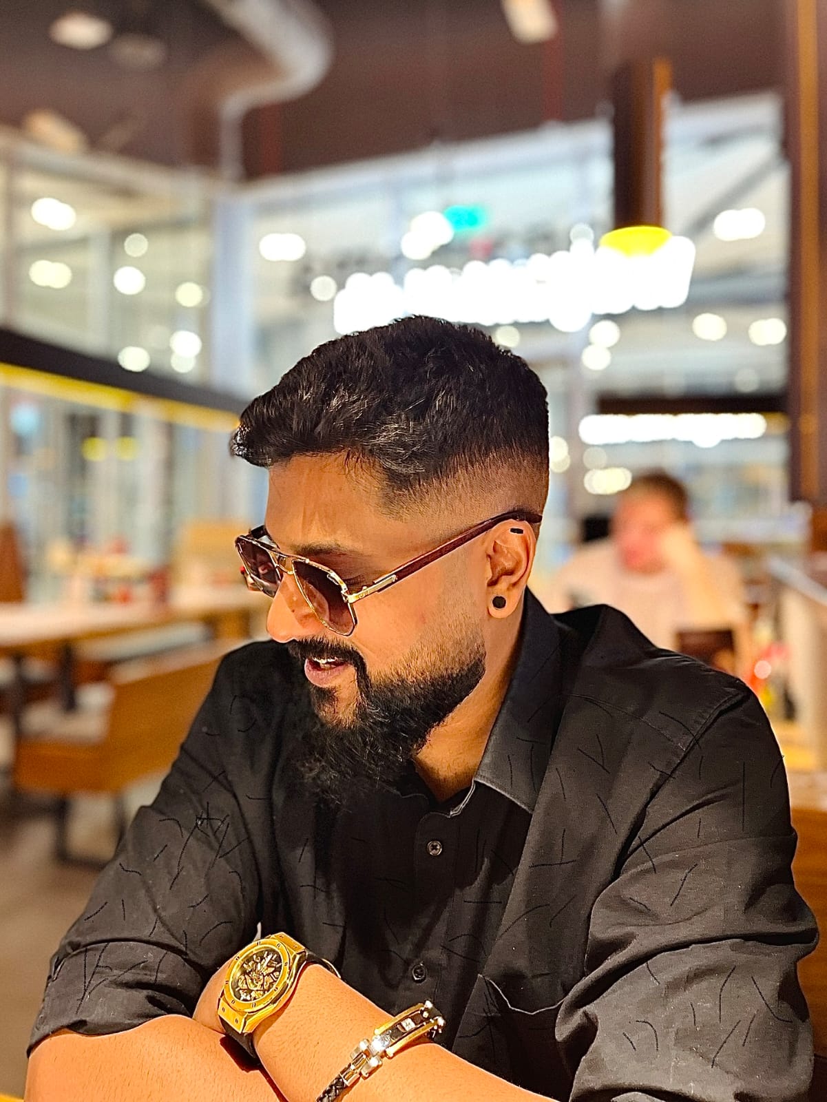 From finance to fiction! In Conversation with JayKay Heart, Author of "The Girl in the Tinder App"