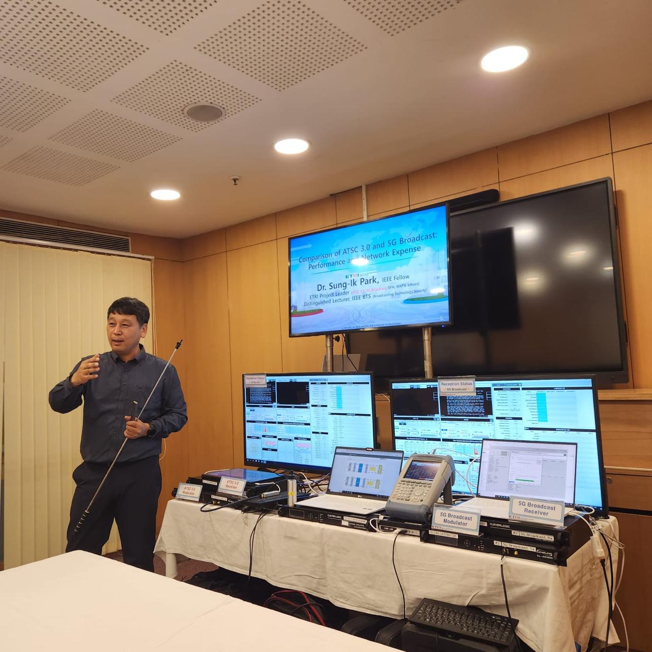 Korean Research Institute ETRI Concludes Workshop on Cutting-Edge Direct-to-Mobile (D2M) Broadcasting Technologies in India