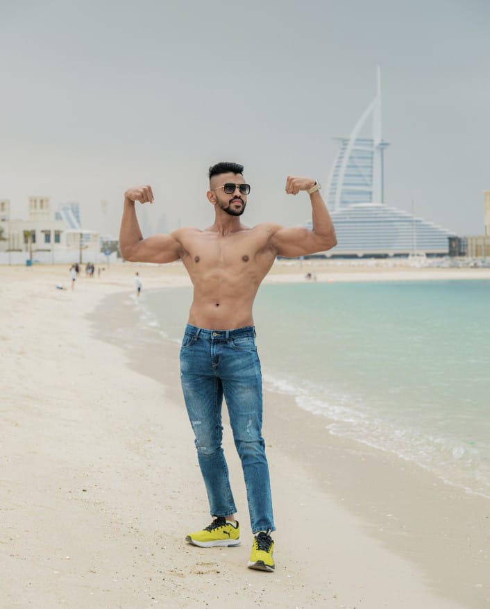 Ayaz Pathan Fitness Model and Influencer and amazing physics. Who is Ayaz ? let's know