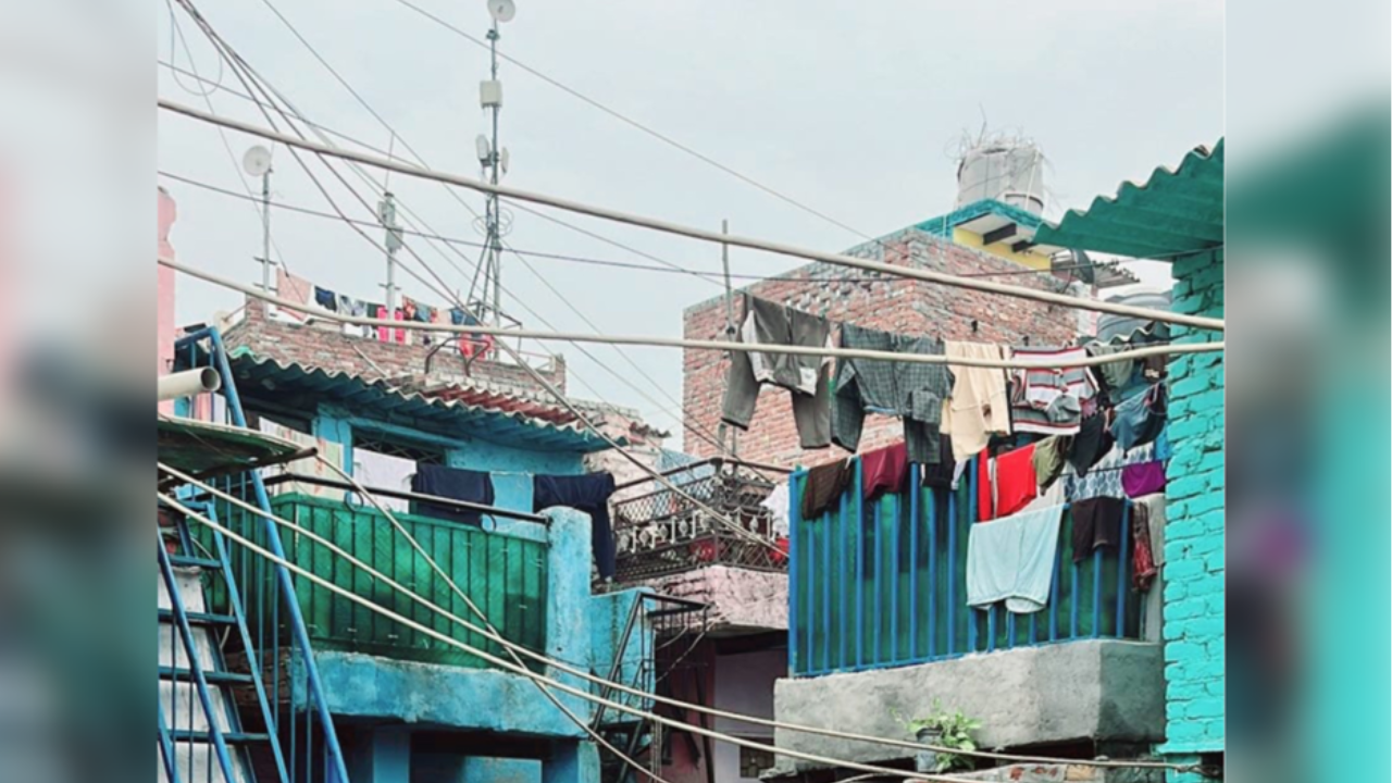 Matri Sudha - A Charitable Trust - Nayi Subah, Nayi Disha - Poori Padhai Desh ki Bhalai