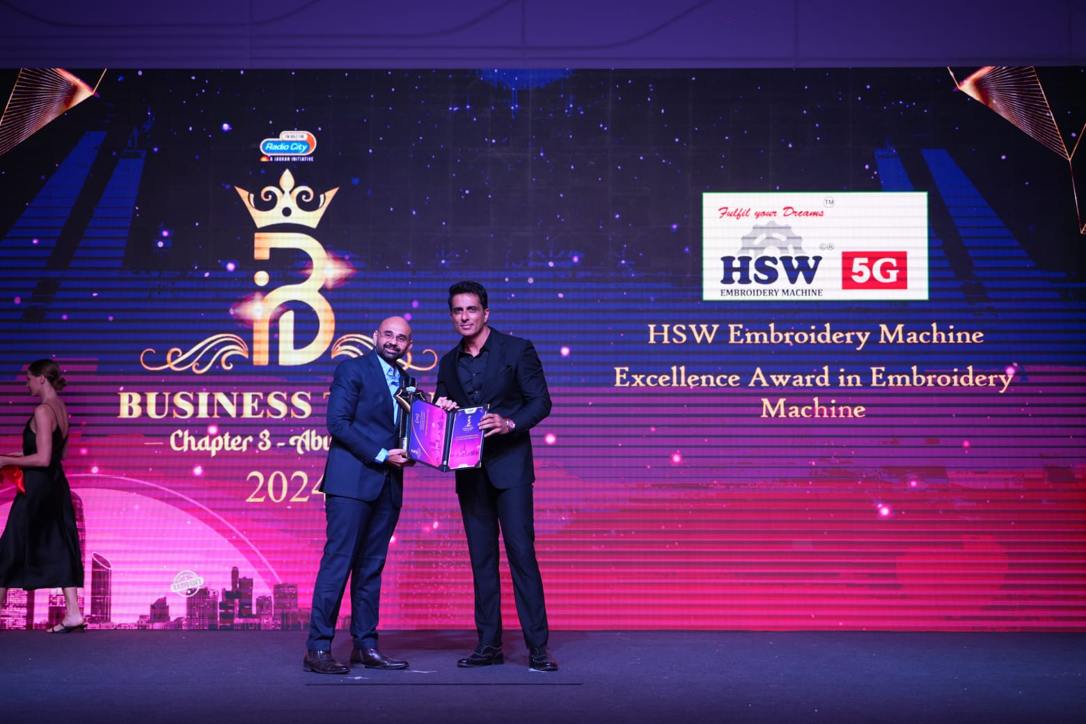 HSW Embroidery machine has won the Excellence in Embroidery Machine award in Dubai from Radio City