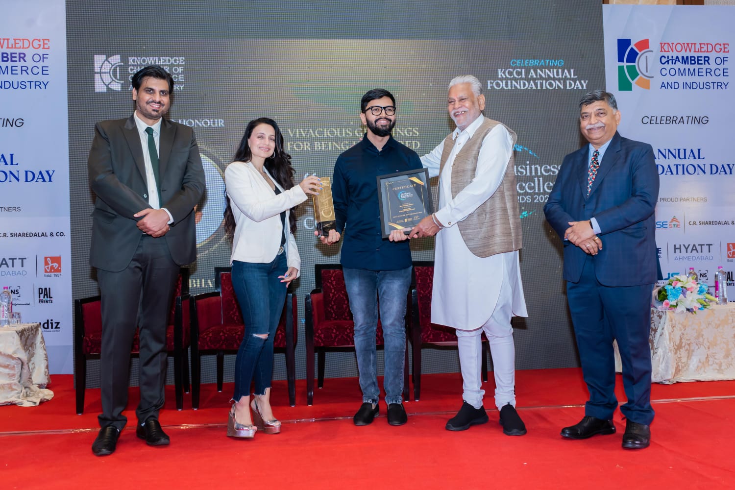 Mr. Bhaumik Bhatt Receives Prestigious Award from Cabinet Minister Purushottam Rupala and Actress Amisha Patel 🌟🏆
