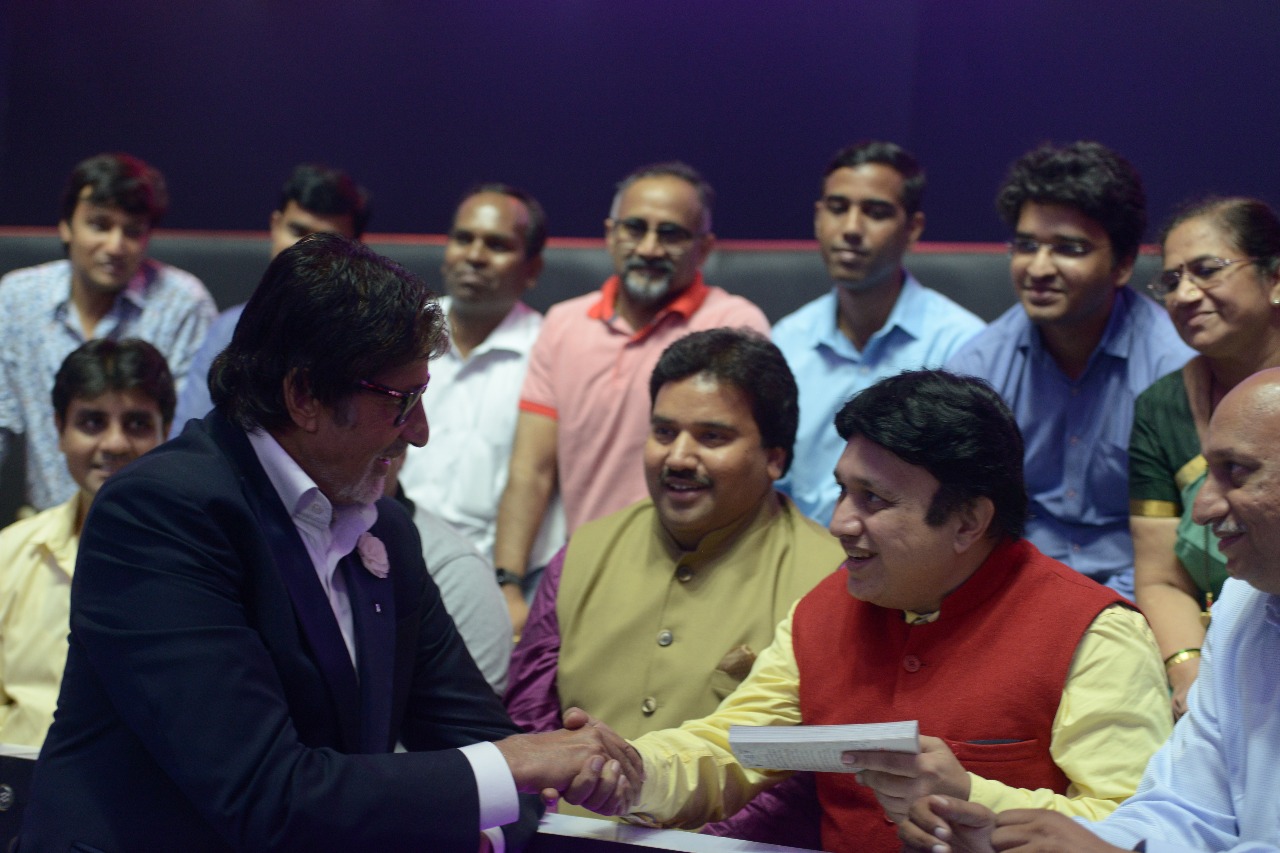 Keshu Bhai Mehta Eye Hospital Sets the Standard for LASIK Treatment in Saurashtra