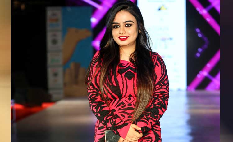 Genia Chadha, Founder of News Flash 18, Reveals Secrets to Staying Positive in Challenging Times