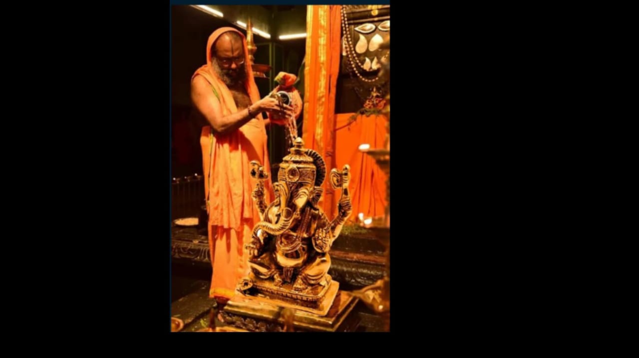 Sri Ganapathi Astro Center: Renowned Astrologer Pandit Damodhar Rao Acharya Offers Timeless Vedic Solutions