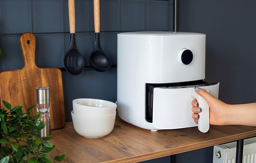How an Air Fryer and the Right Kitchen Accessories Can Transform Your Cooking