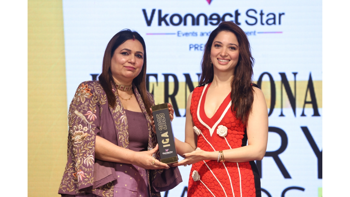Manpreet Kaur Honoured at the International Glory Awards 2025 in Mumbai by Tamannaah Bhatia as 'Most Popular Spiritual Influencer &amp; Philanthropist of the Year'