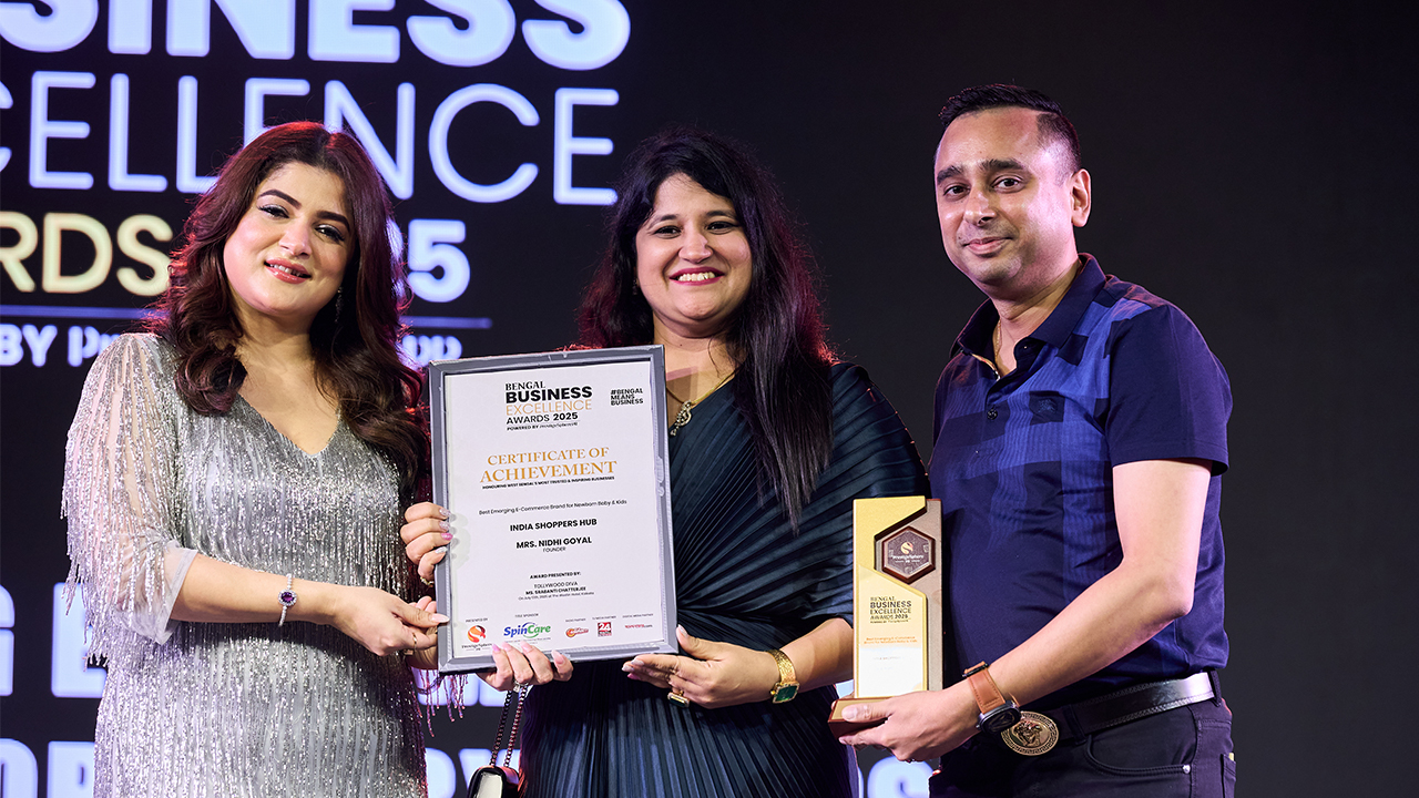 MOM Care Founder Mrs. Nidhi Goyal Honoured with the Bengal Business Excellence Award 2025 for Best Emerging E-Commerce Brand for Newborn Baby &amp; Kids