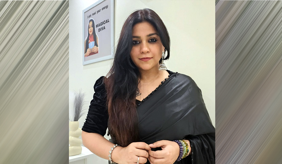 Deepika Sahani — Globally Trusted Tarot Card Reader &amp; Spiritual Guide