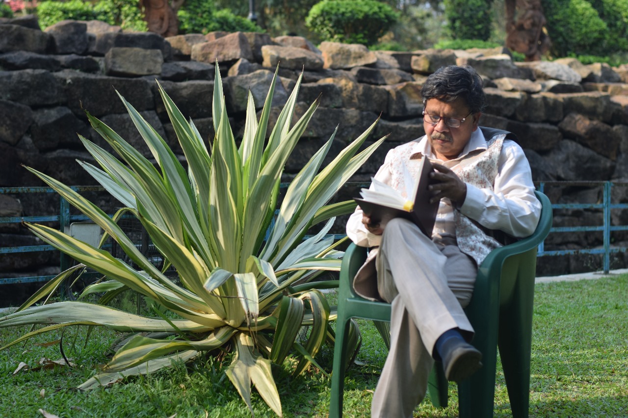 Deeppak Jain, Founder of AaryaAstroScience, Leads India’s Spiritual Science Revolution with Numerology, Vastu, and Palmistry