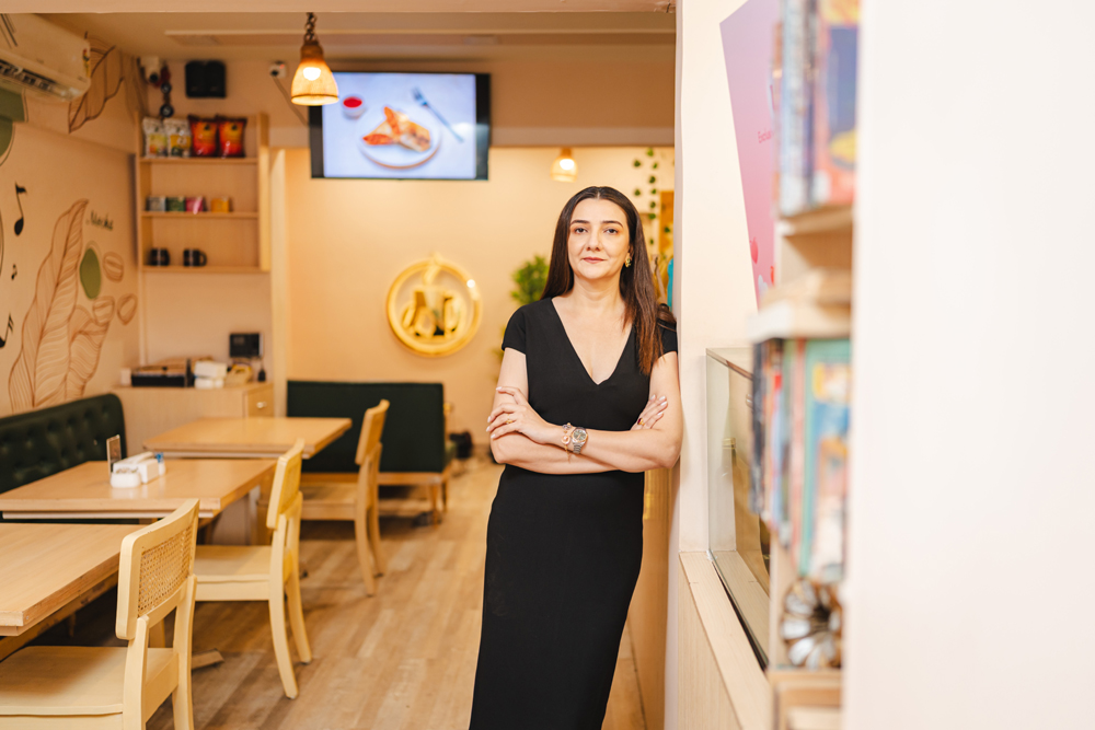 How Simplified Sourcing Makes Starting a Restaurant Business Easier