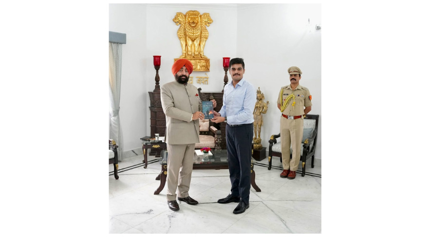 Anshul Rathi – The H-Hour: A Salute from Raj Bhawan to the Heroes of Kargil