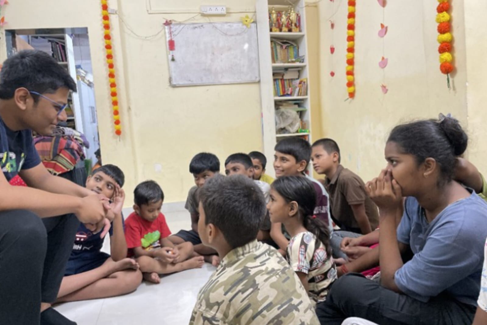 From Skill-building to Empathy: 17-Year-Old Agastya Varshney Expands ‘Prajna’ to Bring Design Thinking to Underprivileged Classrooms