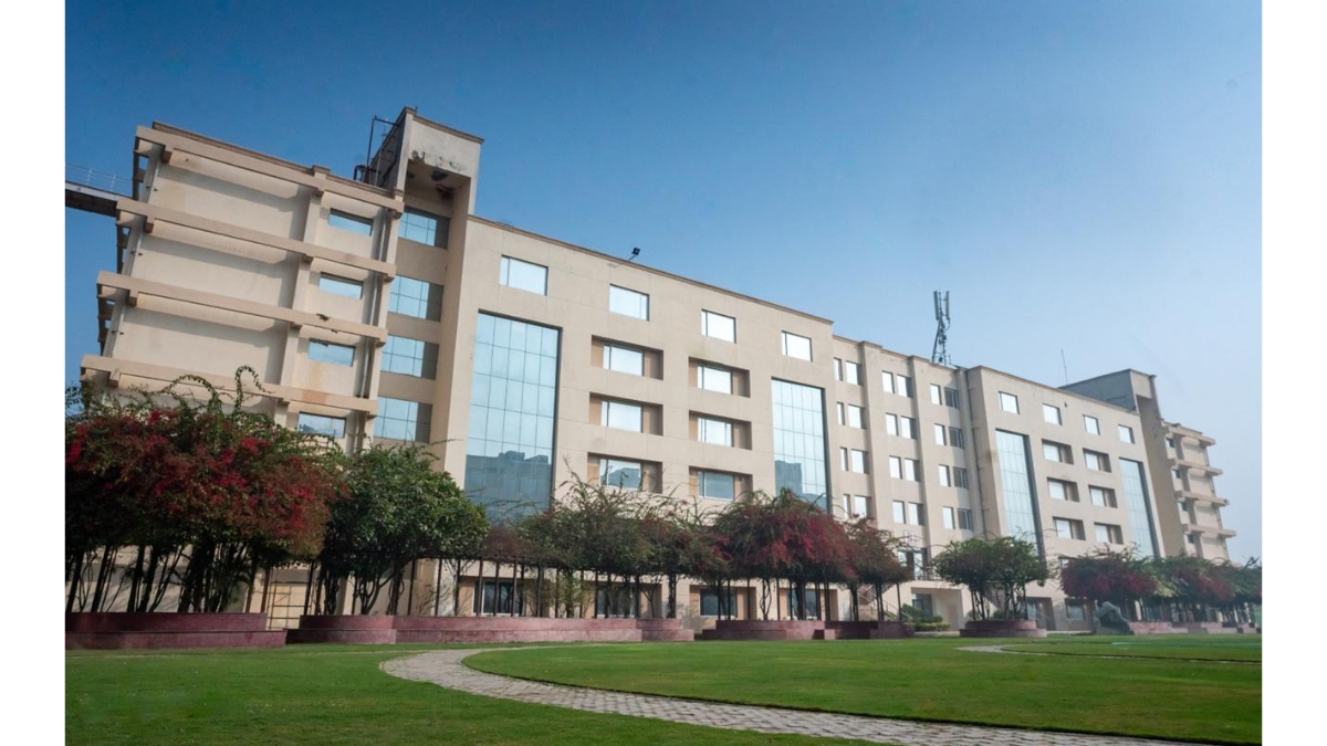 Backed by a ₹100 crore commitment, Zenith School of AI’s integrated undergraduate program with embedded mini-MBA gears up to reshape tech education