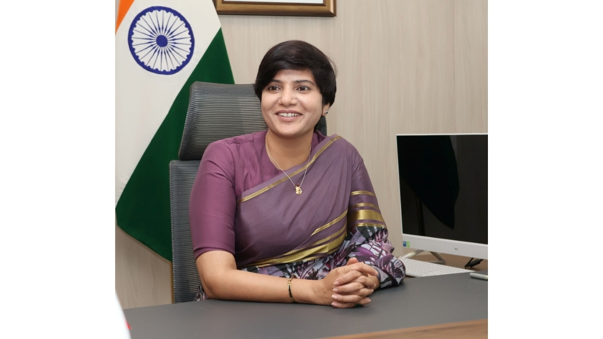 IAS Officer Hari Chandana Honoured with Democratic Sangha’s Iconic Change Maker Award 2025