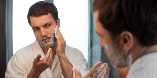 Pre Grooming Skin Care: What Men Should Do Before Trimming