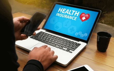 Key Factors to Review When Comparing Health Insurance Online
