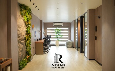 Indian Realtech’s Advisory-First Model: The Smarter Way to Invest in Real Estate for Long-Term Wealth