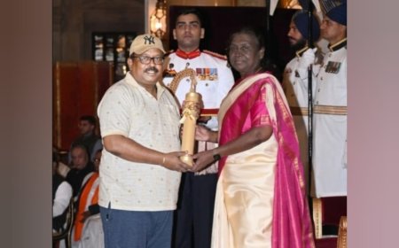 Bharatiya Sahitya Samman a new feather in Dr.ArunKumar S Haripad's cap